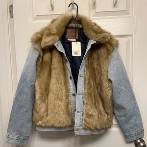 Levi’s denim/fur Jacket